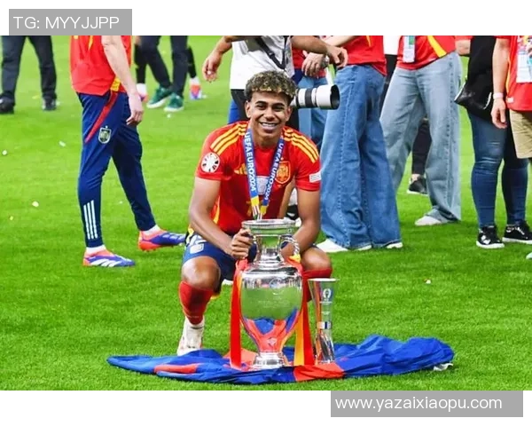 洛隆足球球星的崛起与挑战：从青涩新星到世界级球员的成长之路