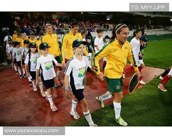 足球星视界：探寻绿茵场上的传奇与梦想，全球球星背后的故事与荣耀